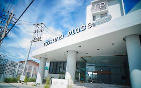 Tassanaplace Boutique Hotel (ฺBansuan)